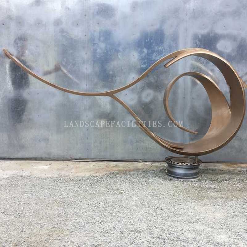 How is stainless steel sculpture painted or coated?(pic1)